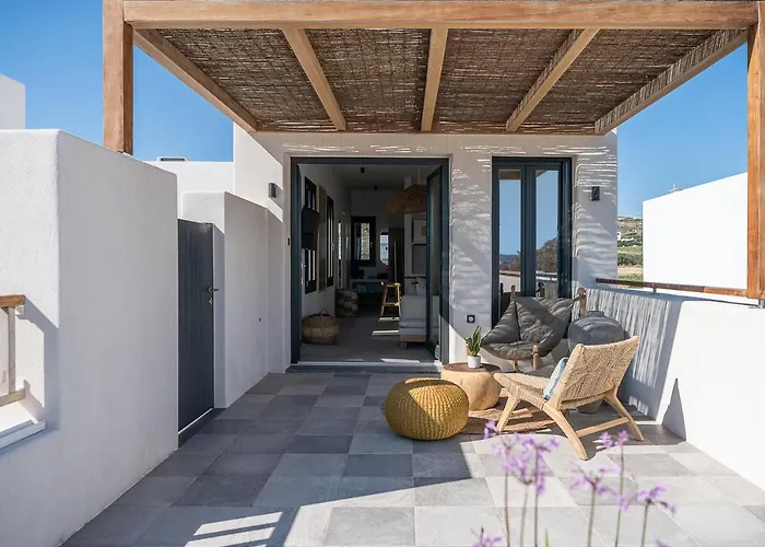 Athina Milos Suites