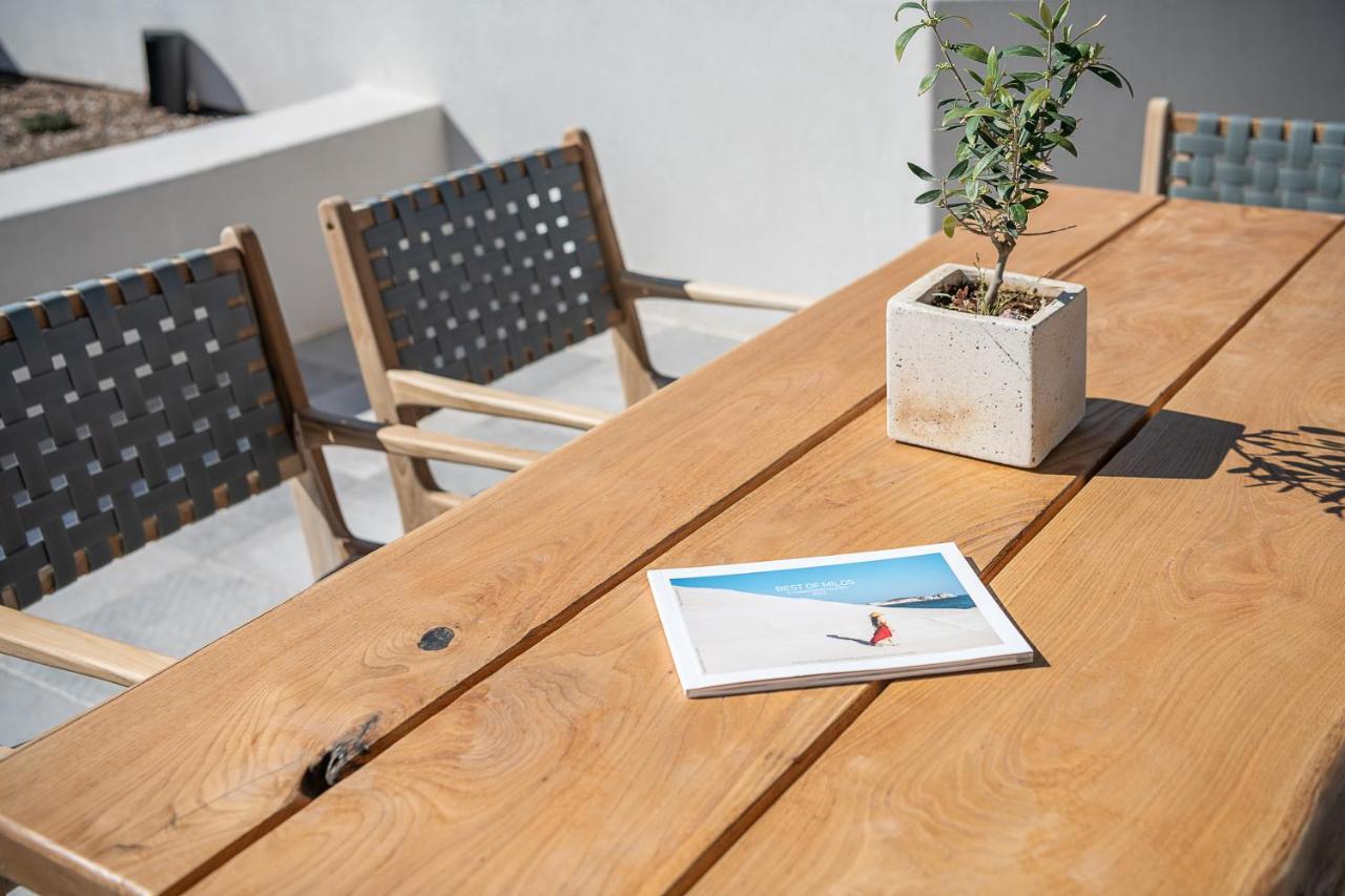 Apartment Athina Milos